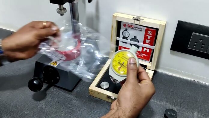 “Giới thiệu về Thiết bị đo độ cứng SHORE D với đế đỡ – tiêu chuẩn ASTM D2240”