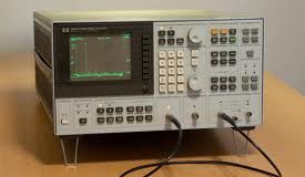 Hewlett-Packard / Agilent Technologies, Dynamic Signal Analyzer (3562A )