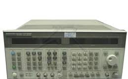 Hewlett-Packard / Agilent Technologies, High-Performance Signal Generator, 1 GHz or 2 GHz (8644B)