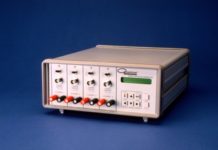 Quantum Composers-Digital Delay Current Generator (Model:9710 Series)